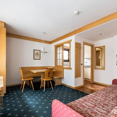 Aparthotel Antares