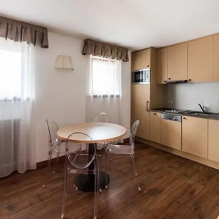 Antares Aparthotel