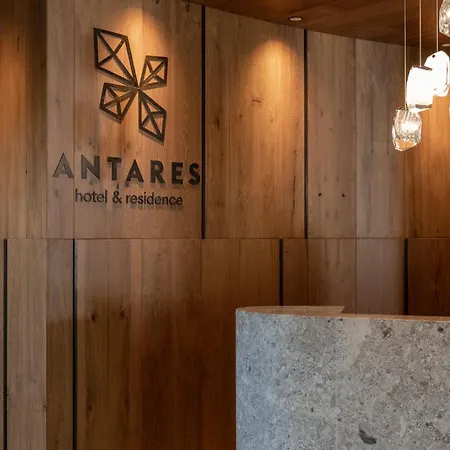 Antares Aparthotel 3*