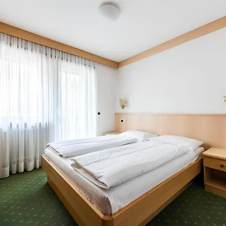 Antares Aparthotel Wolkenstein in Gröden