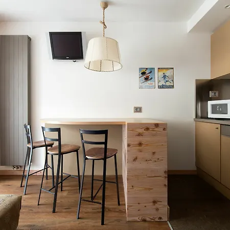 Antares Aparthotel