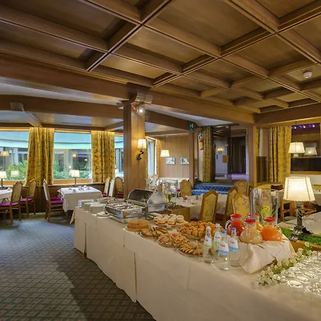 Aparthotel Antares