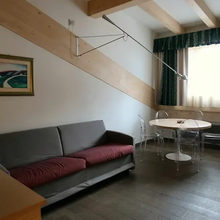 Aparthotel Antares
