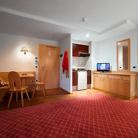 Aparthotel Antares
